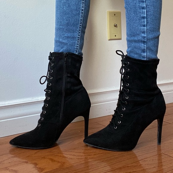 Steve Madden lace up boots - Picture 5 of 7